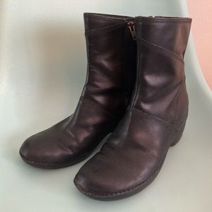 Women’s Merrell Ankle Boots
